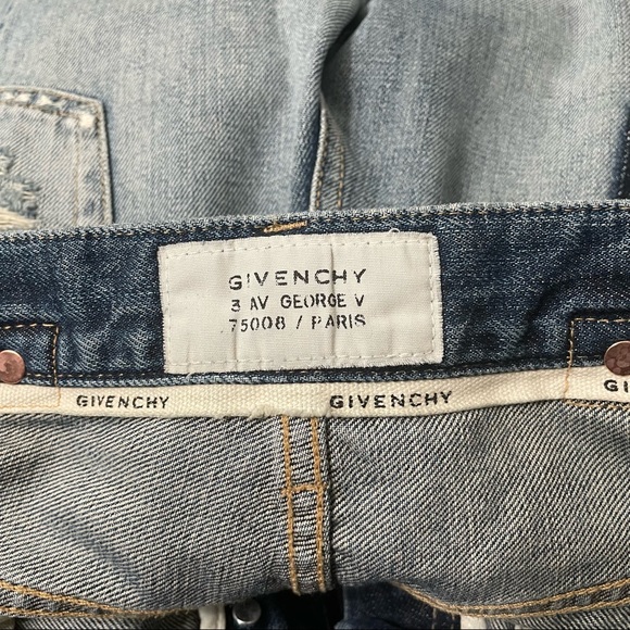 NEW Givenchy Cropped Distressed Jeans, Size 30 - Picture 6 of 9